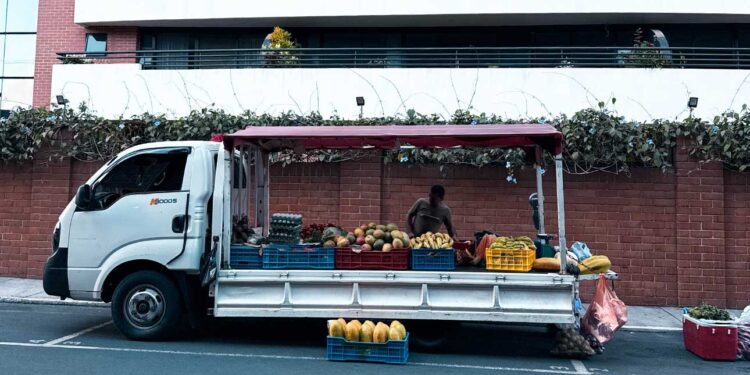 Una escena auténtica que muestra una ciudad auténtica